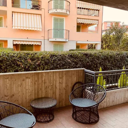 Lamonica.house Apartment Saló